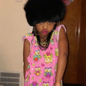 Meet your Posher, Valynsia